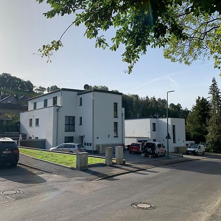 Grosse Moderne Ferienwohnung Auch Als Monteur Unterkunft Nutzbar, In Stolberg - Vicht 외부 사진