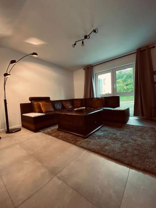 Grosse Moderne Ferienwohnung Auch Als Monteur Unterkunft Nutzbar, In Stolberg - Vicht 외부 사진